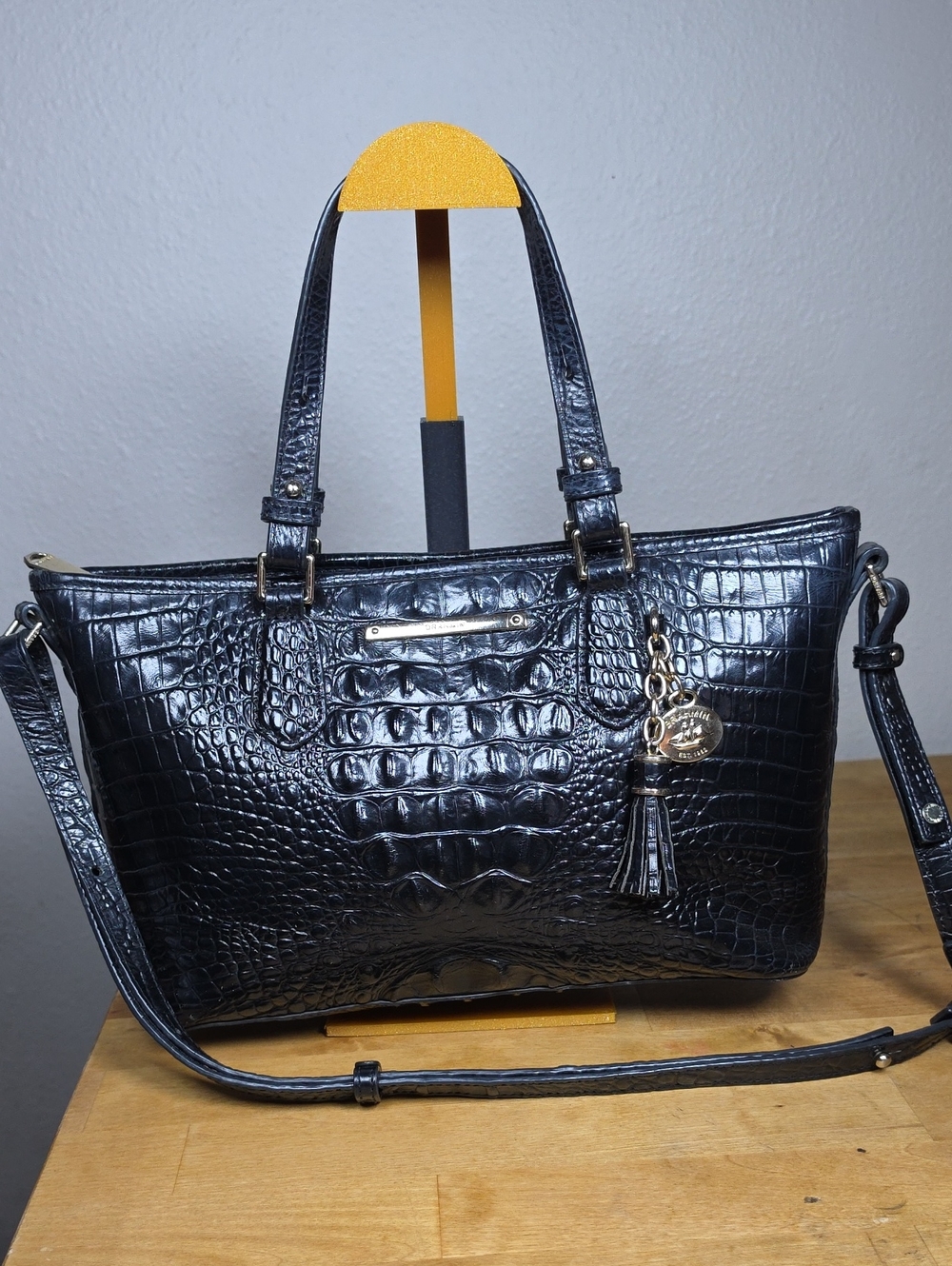 BRAHMIN Shoulder Satchel Black Croc Embossed Leather Medium Womens Bag